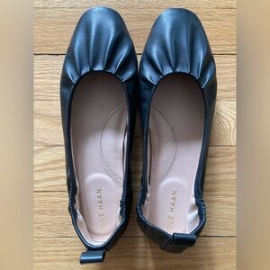 🖤 Cole Haan leather ballet flats